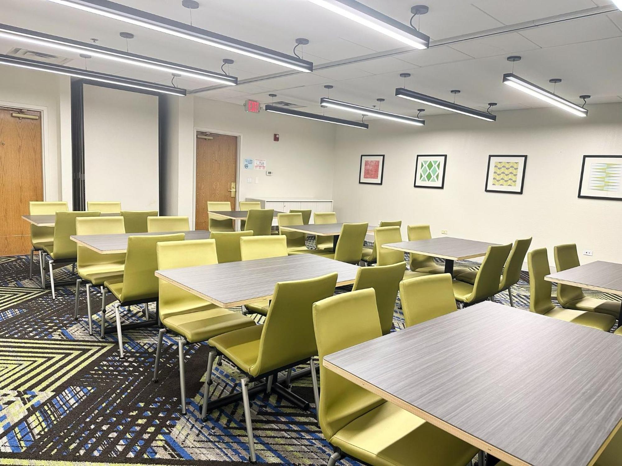 Holiday Inn Express & Suites - Prospect Heights By Ihg Εξωτερικό φωτογραφία