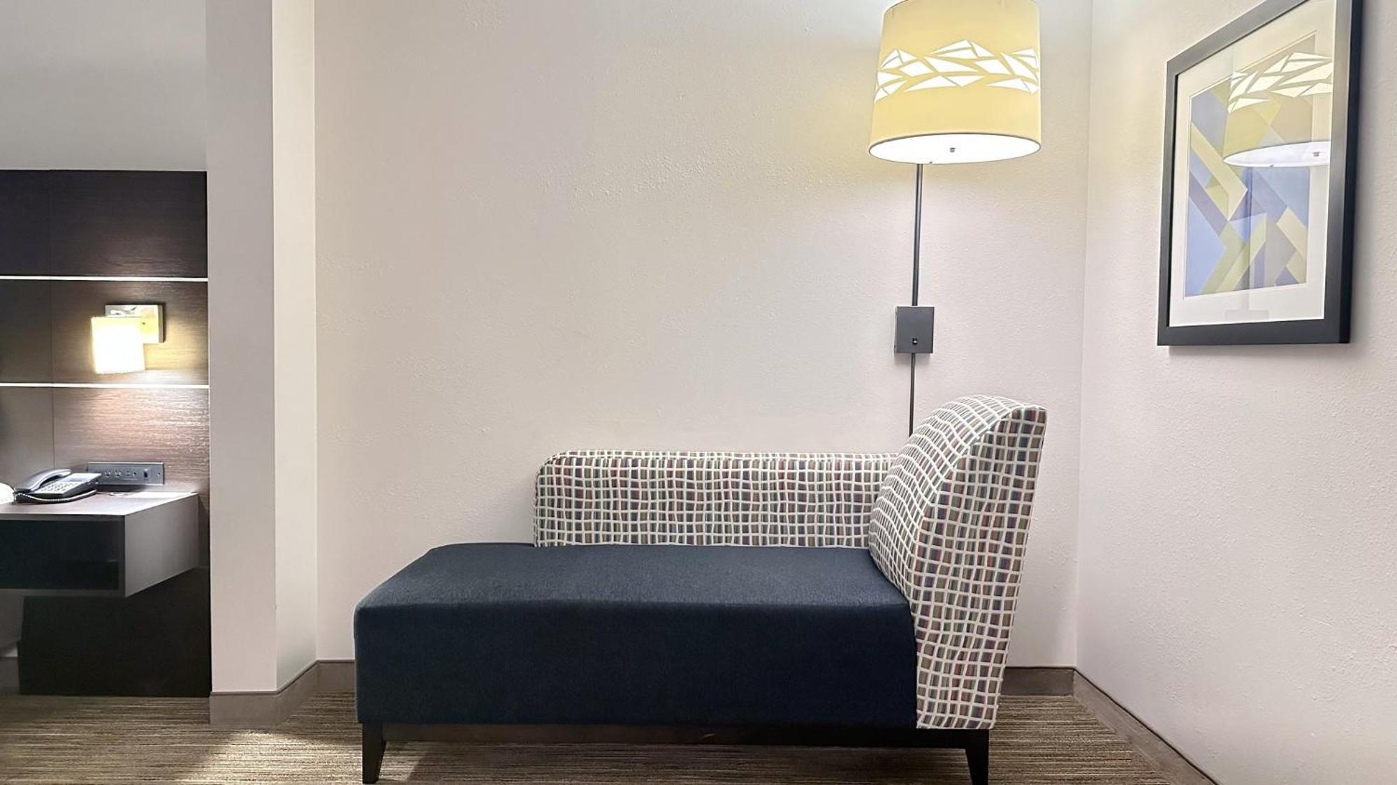 Holiday Inn Express & Suites - Prospect Heights By Ihg Εξωτερικό φωτογραφία